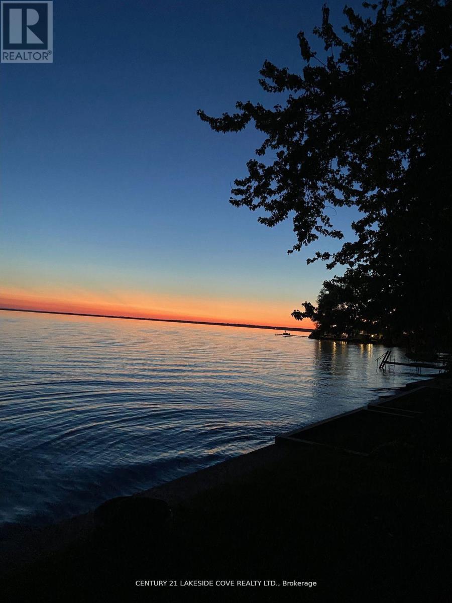 2730 Lone Birch Trail, Ramara, Ontario  L0K 1B0 - Photo 36 - S12742084