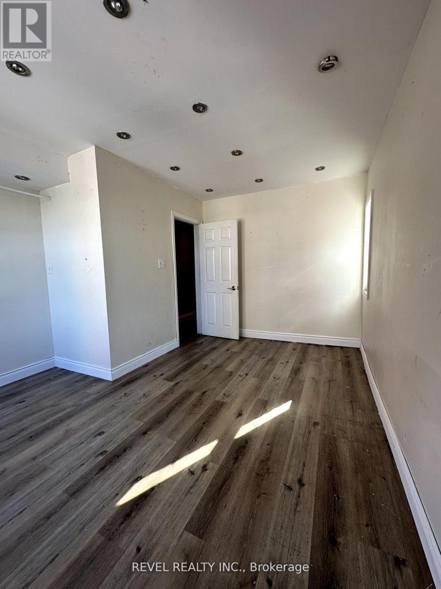 220-222 King Street, Welland, Ontario  L3B 3J7 - Photo 21 - X12672152