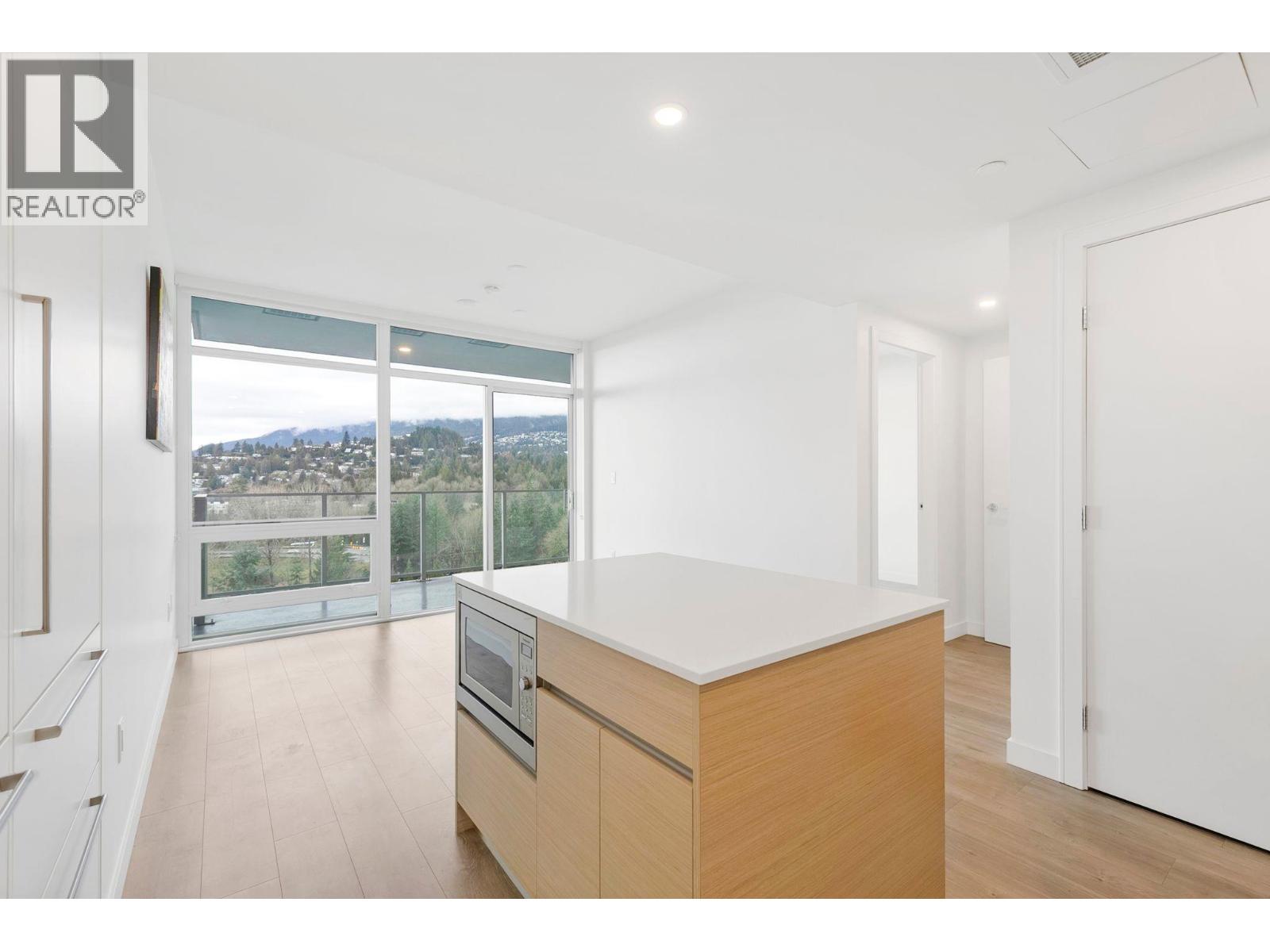 1207 200 Klahanie Court, West Vancouver, British Columbia  V7P 3P5 - Photo 11 - R3093314