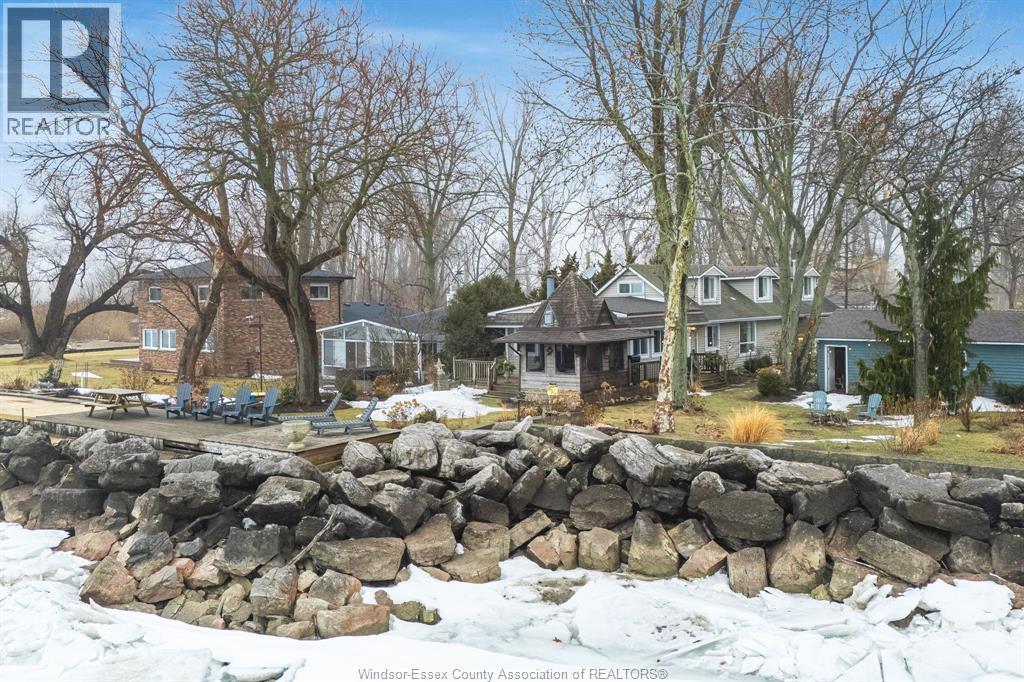 MLS# 26003842: 927 Iler Beach ROAD, Essex, Canada