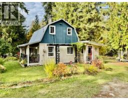 7812 6 Highway, Fauquier, British Columbia