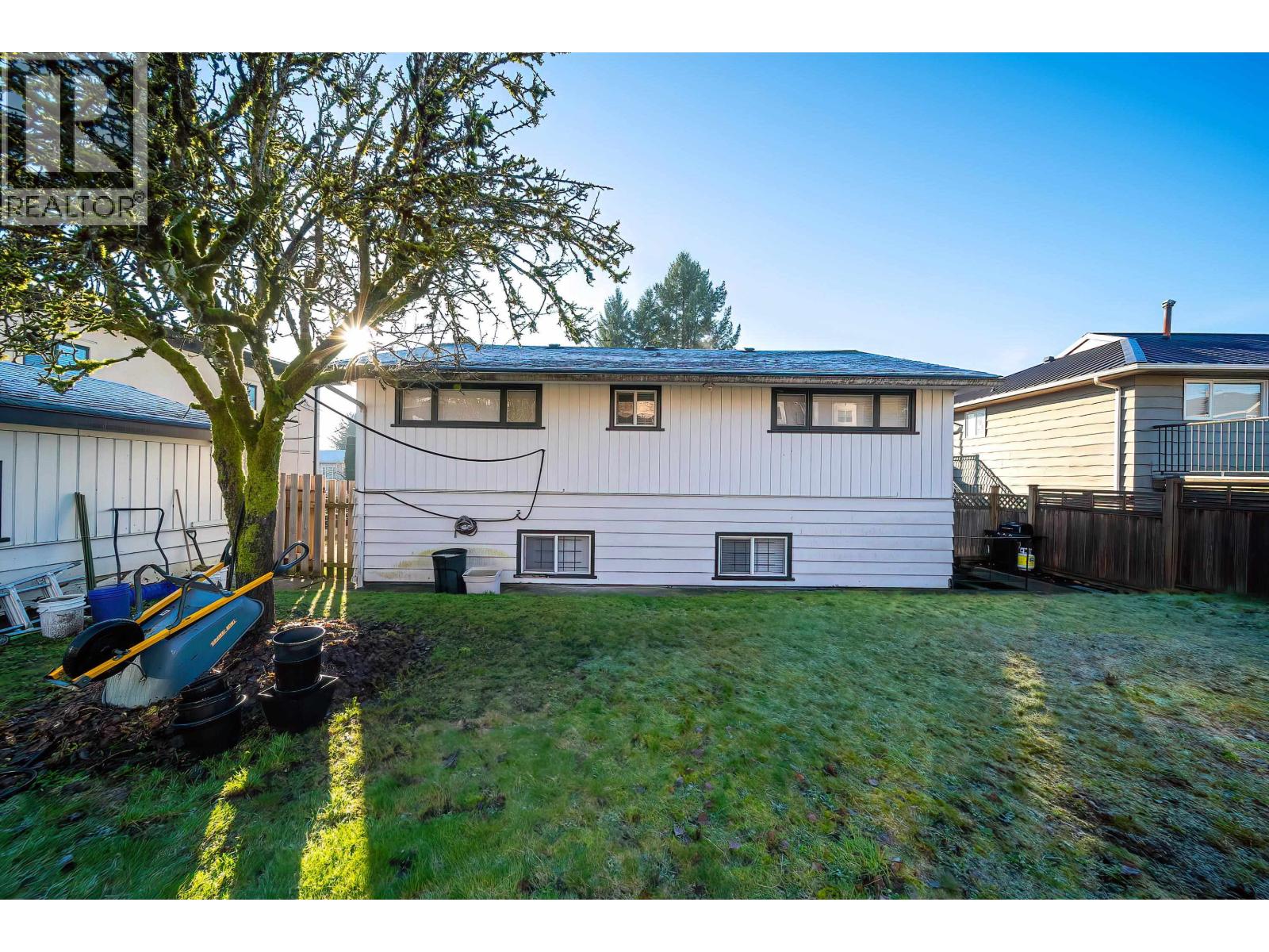 915 Walls Avenue, Coquitlam, British Columbia  V3K 2T2 - Photo 17 - R3093309