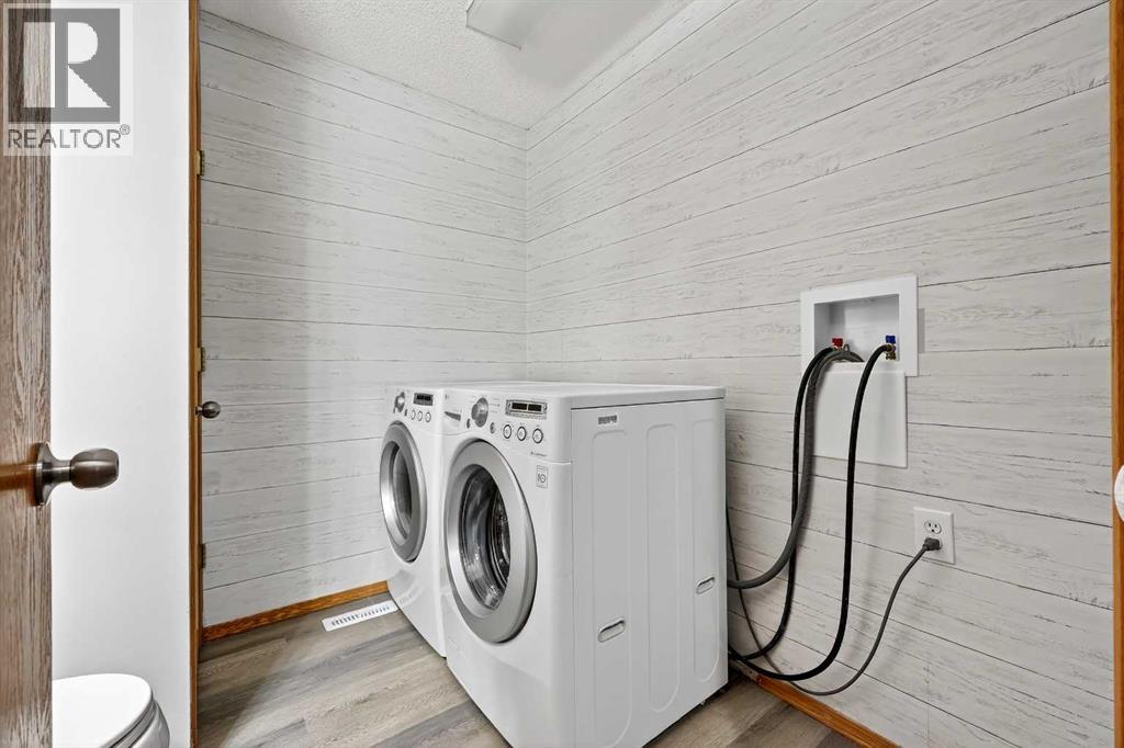 1336 Meadowbrook Drive Se, Airdrie, Alberta  T4A 2B3 - Photo 36 - A2279536