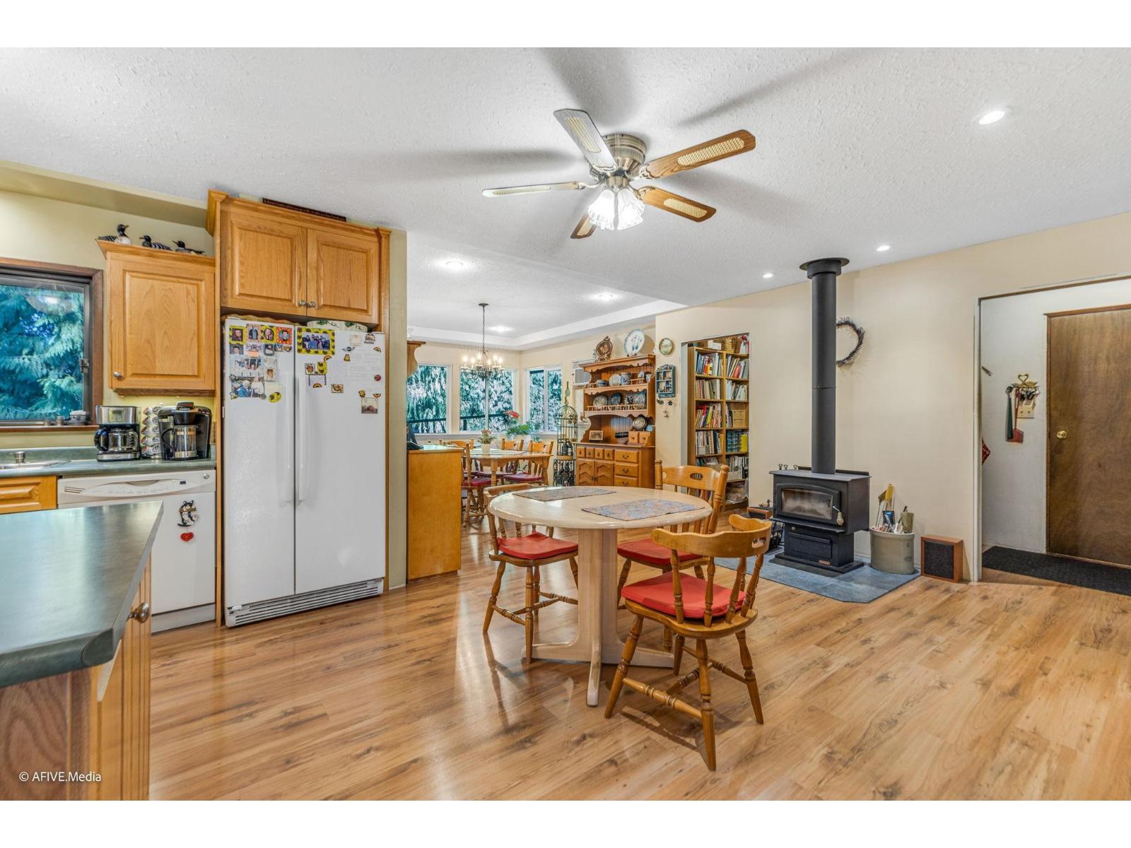 24971 24 Avenue, Langley, British Columbia  V4W 1Y5 - Photo 7 - R3092323