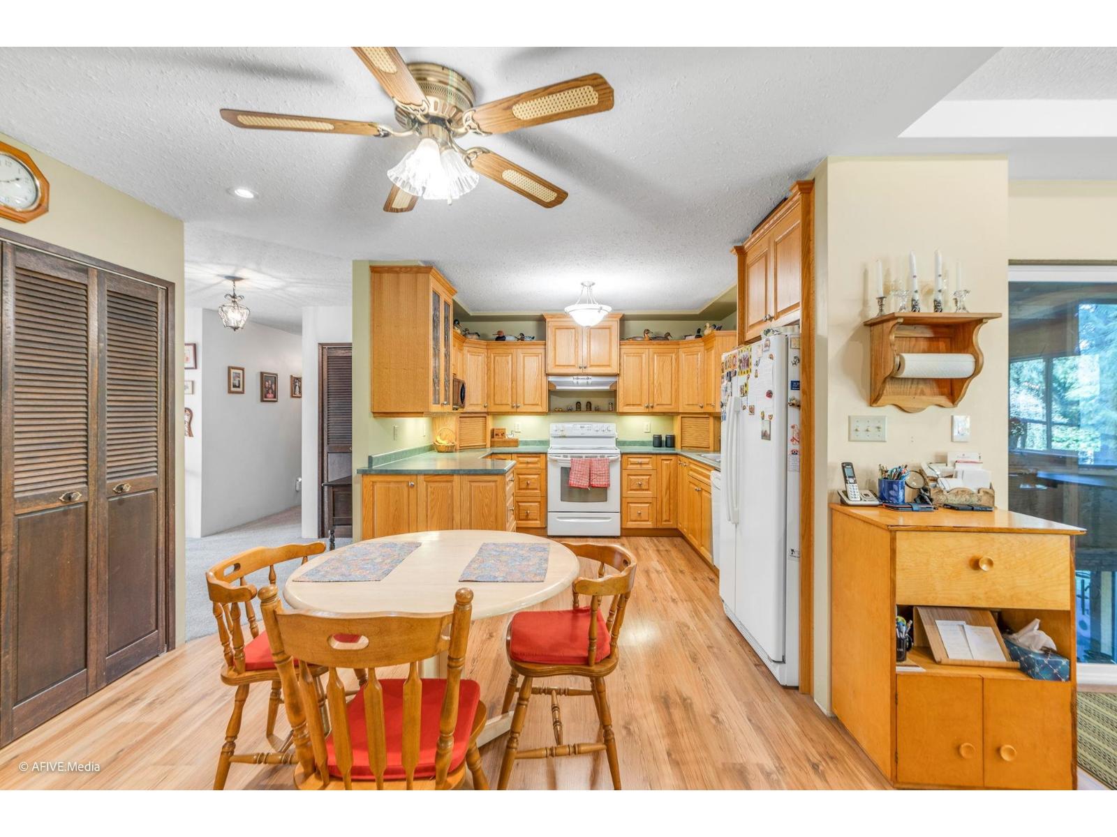 24971 24 Avenue, Langley, British Columbia  V4W 1Y5 - Photo 8 - R3092323