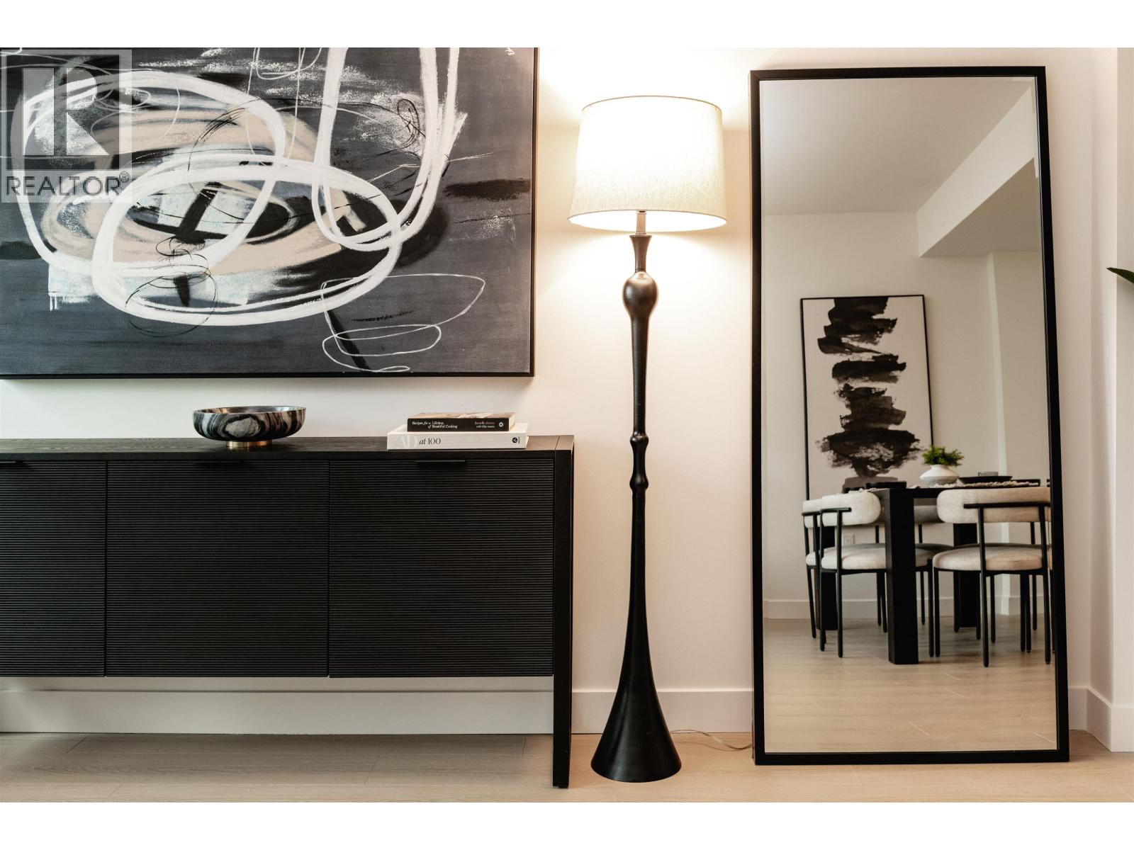 419 422 E 3rd Street, North Vancouver, British Columbia  V7L 0K1 - Photo 6 - R3085810