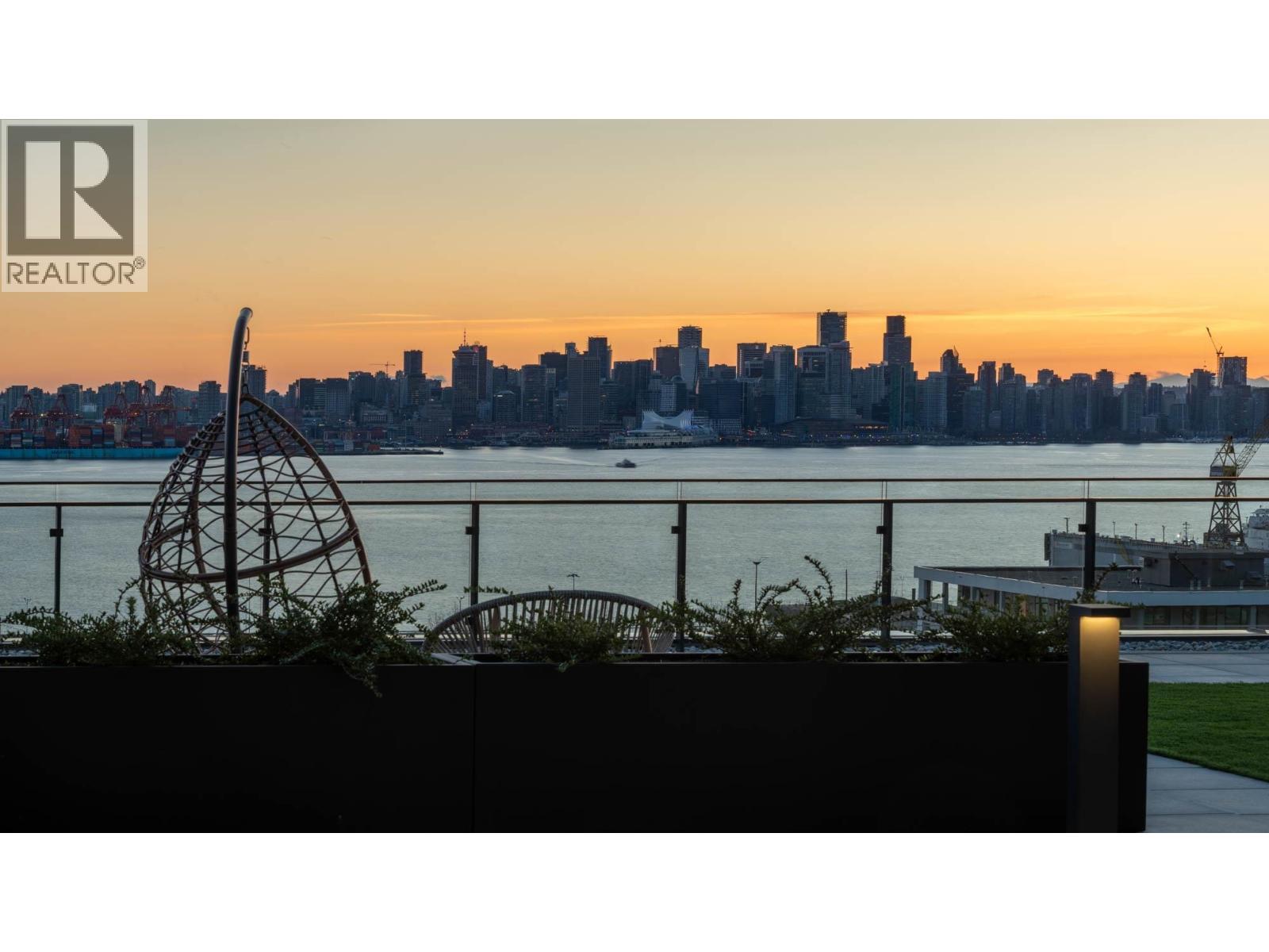 419 422 E 3rd Street, North Vancouver, British Columbia  V7L 0K1 - Photo 30 - R3085810