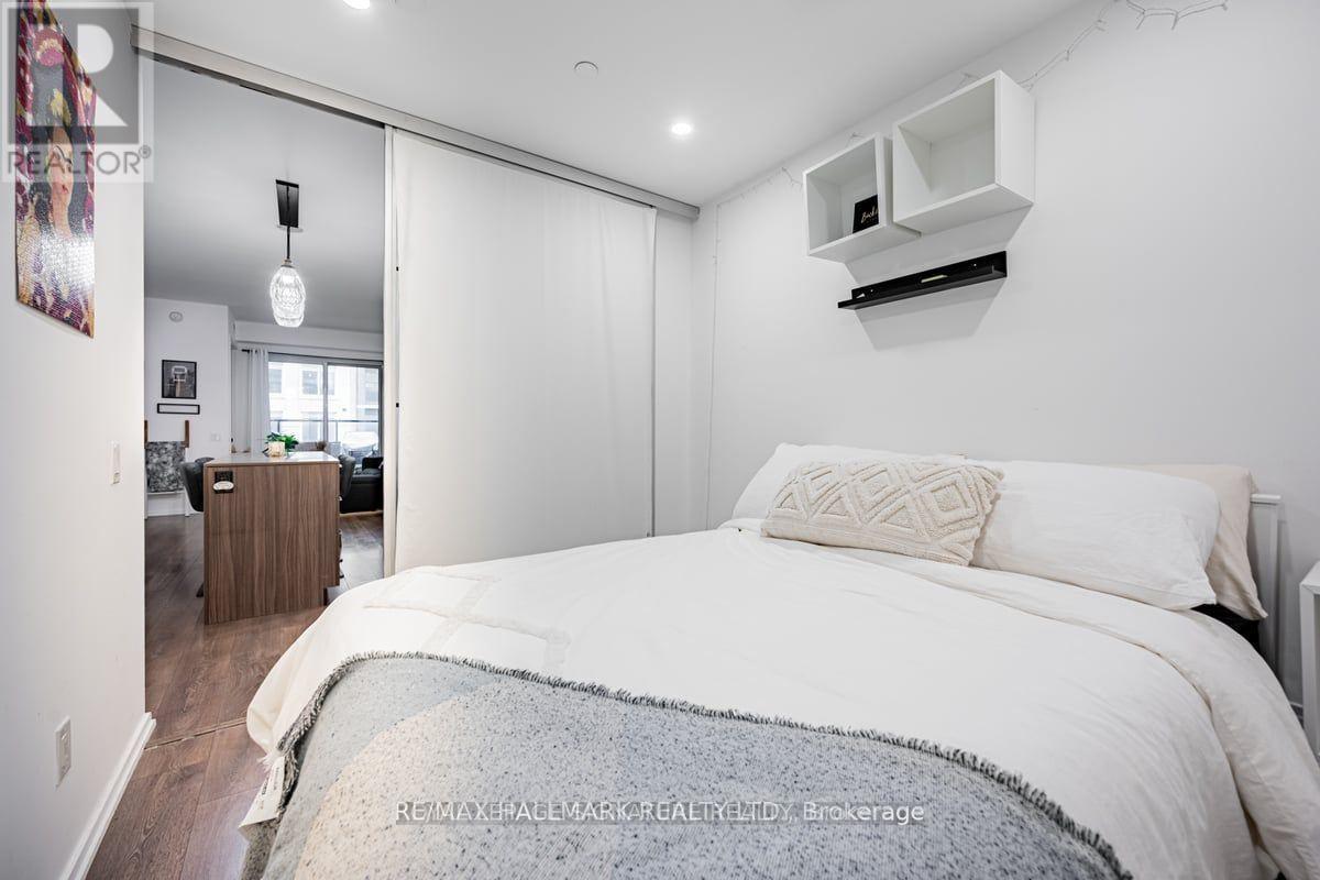 227 - 783 Bathurst Street, Toronto, Ontario  M5A 0A8 - Photo 16 - C12817294