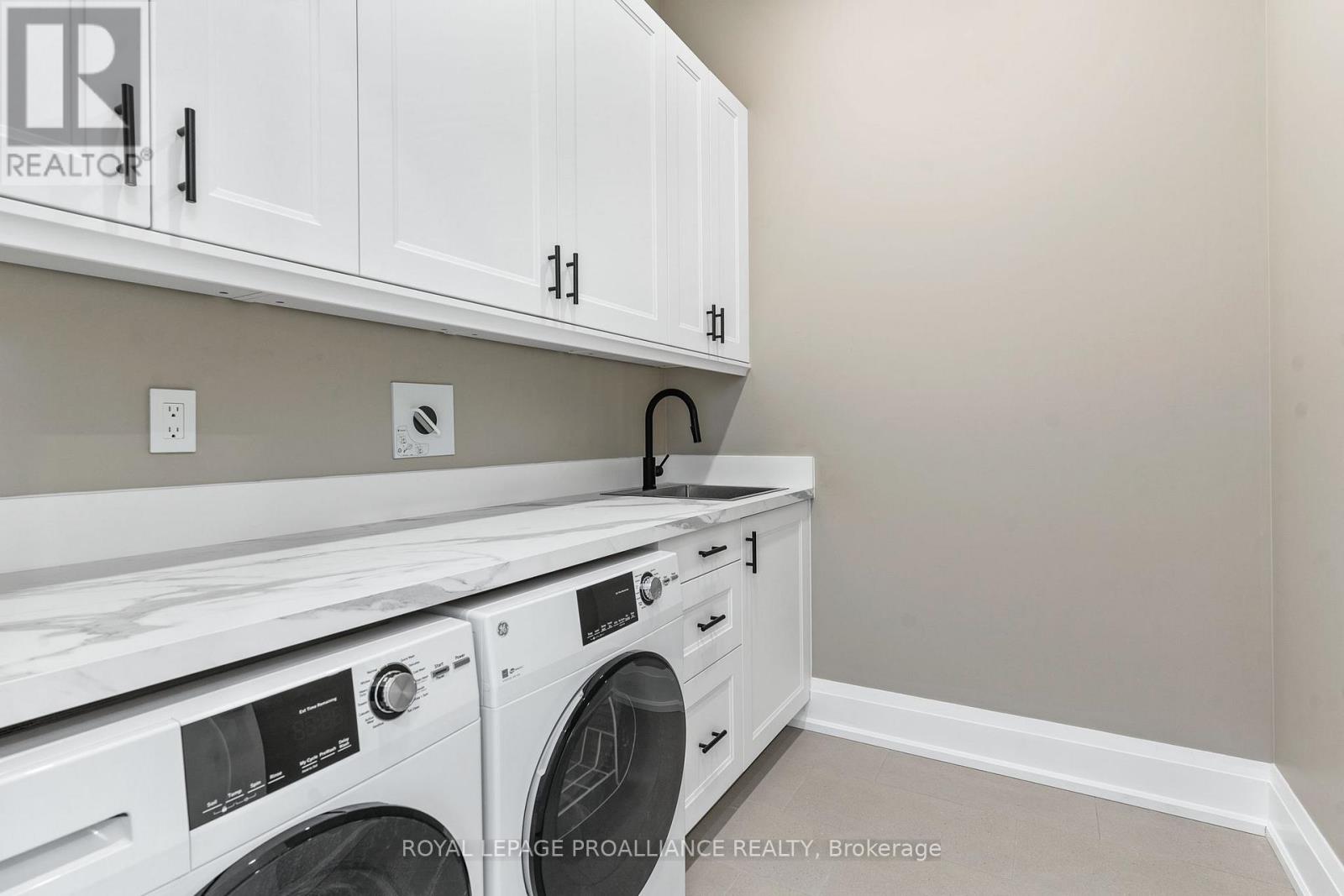 160 Sumcot Drive, Trent Lakes, Ontario  K0L 1J0 - Photo 30 - X12726574