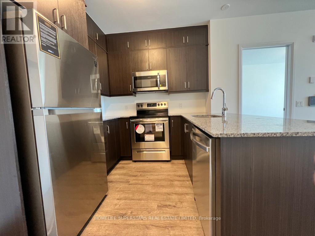 204 - 95 Dundas Street W, Oakville, Ontario  L6M 5N4 - Photo 9 - W12817268