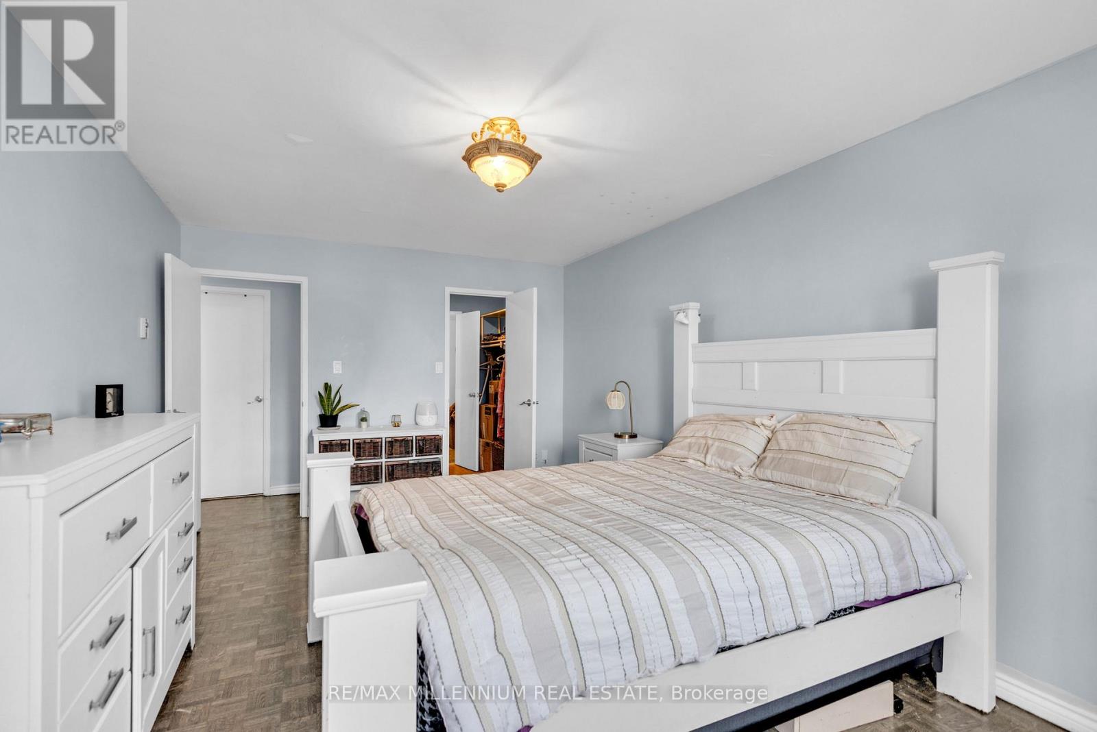 1108 - 511 The West Mall Drive W, Toronto, Ontario  M9C 1G5 - Photo 35 - W12817270