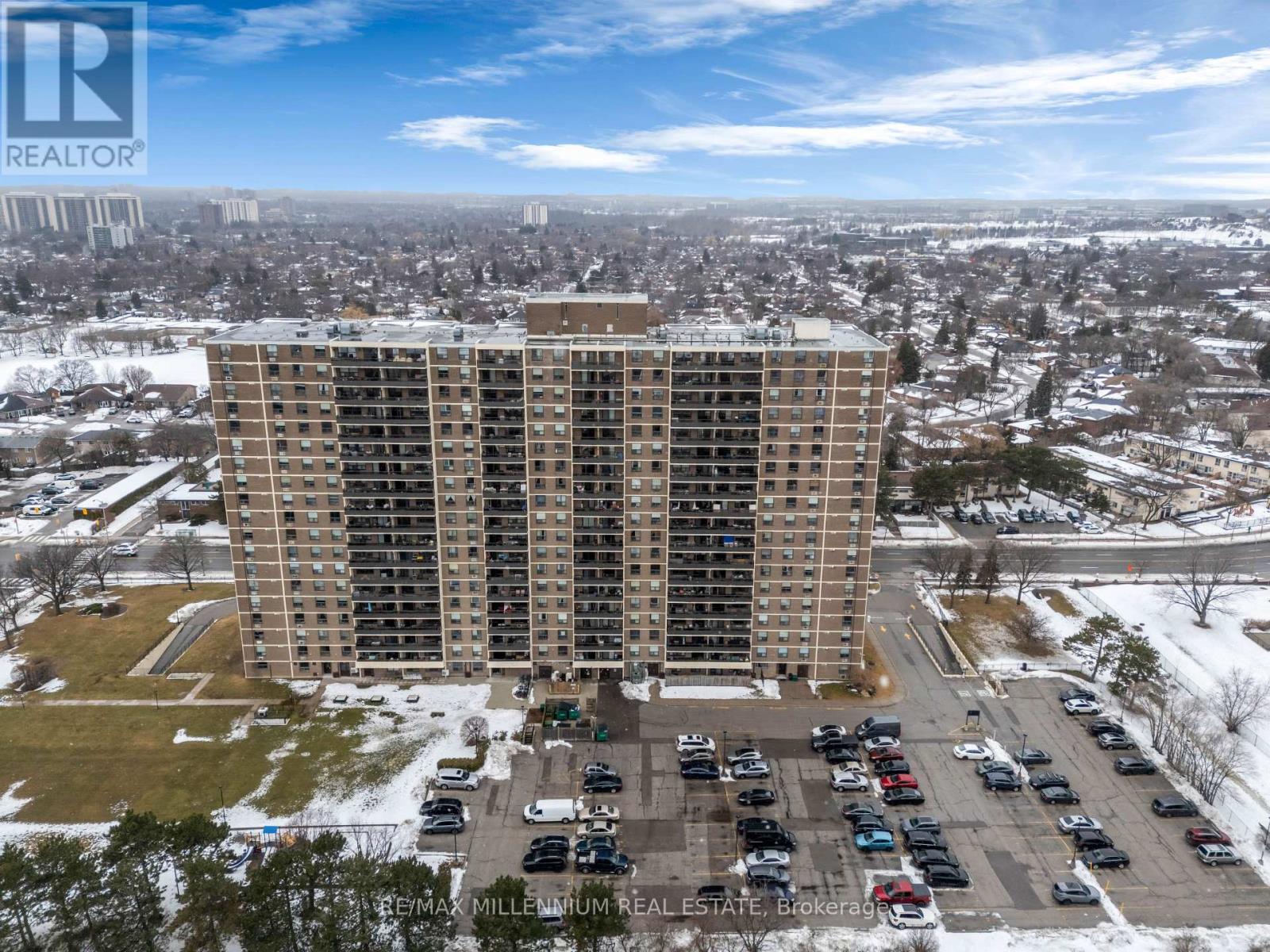 1108 - 511 The West Mall Drive W, Toronto, Ontario  M9C 1G5 - Photo 43 - W12817270