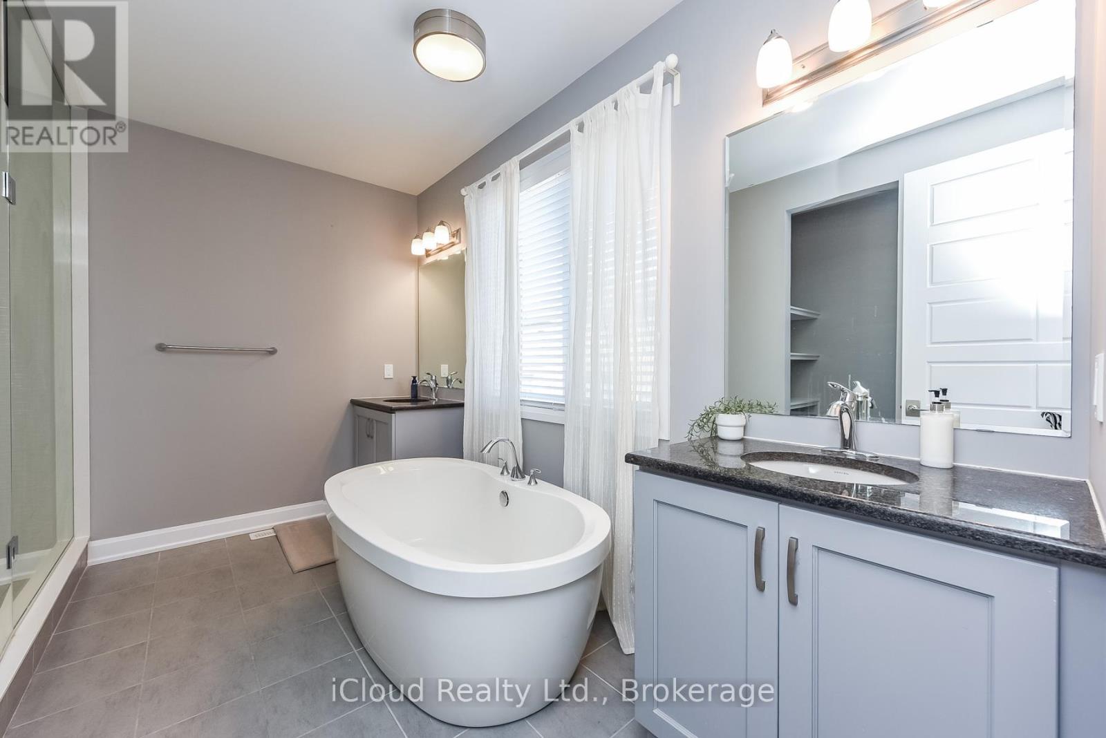 3251 Charles Fay Pass, Oakville, Ontario  L6M 5K1 - Photo 12 - W12817300