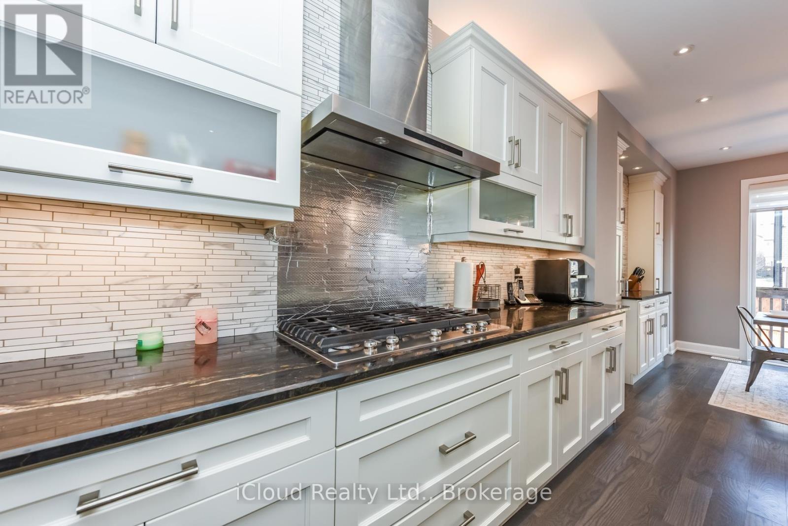 3251 Charles Fay Pass, Oakville, Ontario  L6M 5K1 - Photo 37 - W12817300