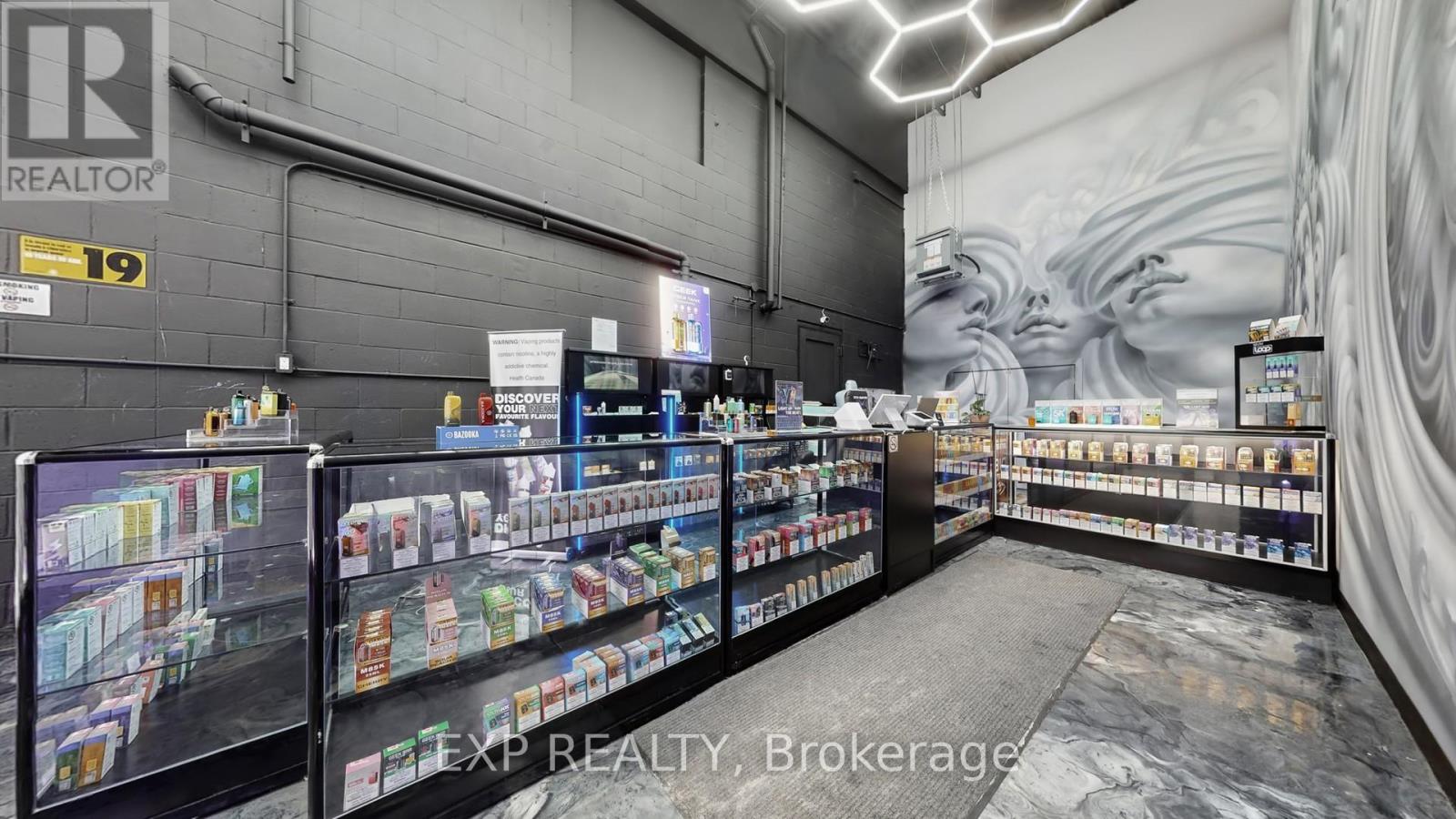 5455 Steeles Avenue W, Toronto, Ontario  M9L 1S7 - Photo 10 - W12817302