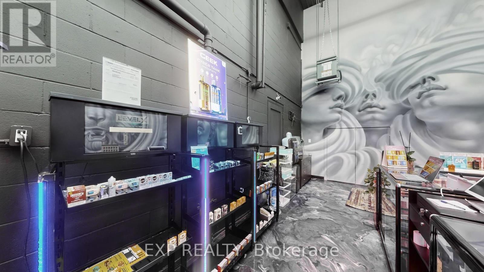 5455 Steeles Avenue W, Toronto, Ontario  M9L 1S7 - Photo 13 - W12817302