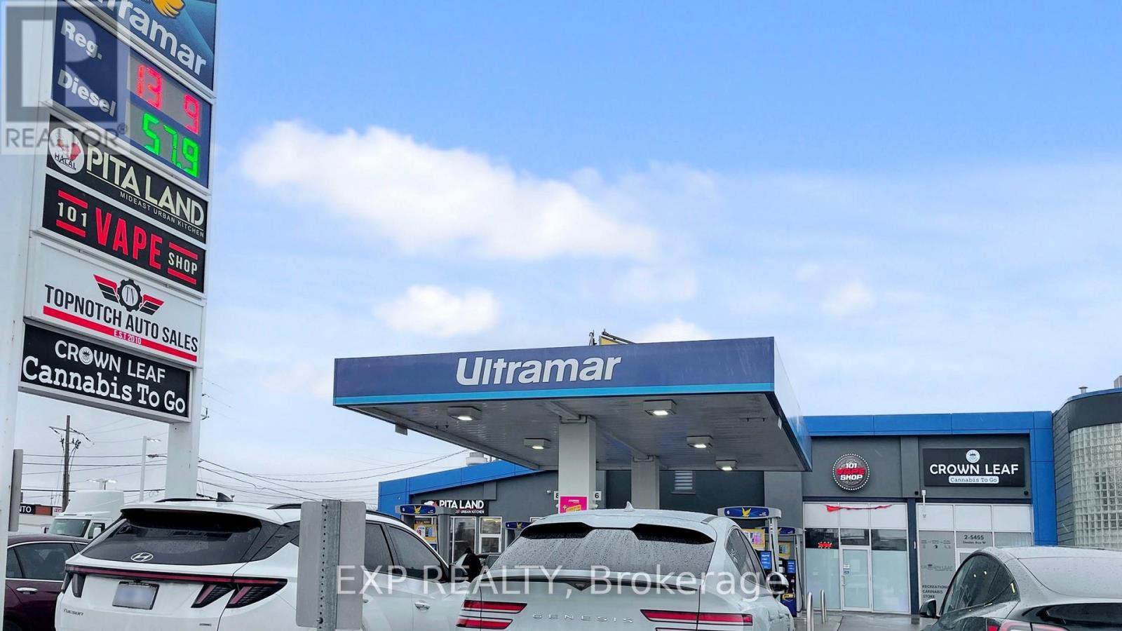 5455 Steeles Avenue W, Toronto, Ontario  M9L 1S7 - Photo 26 - W12817302