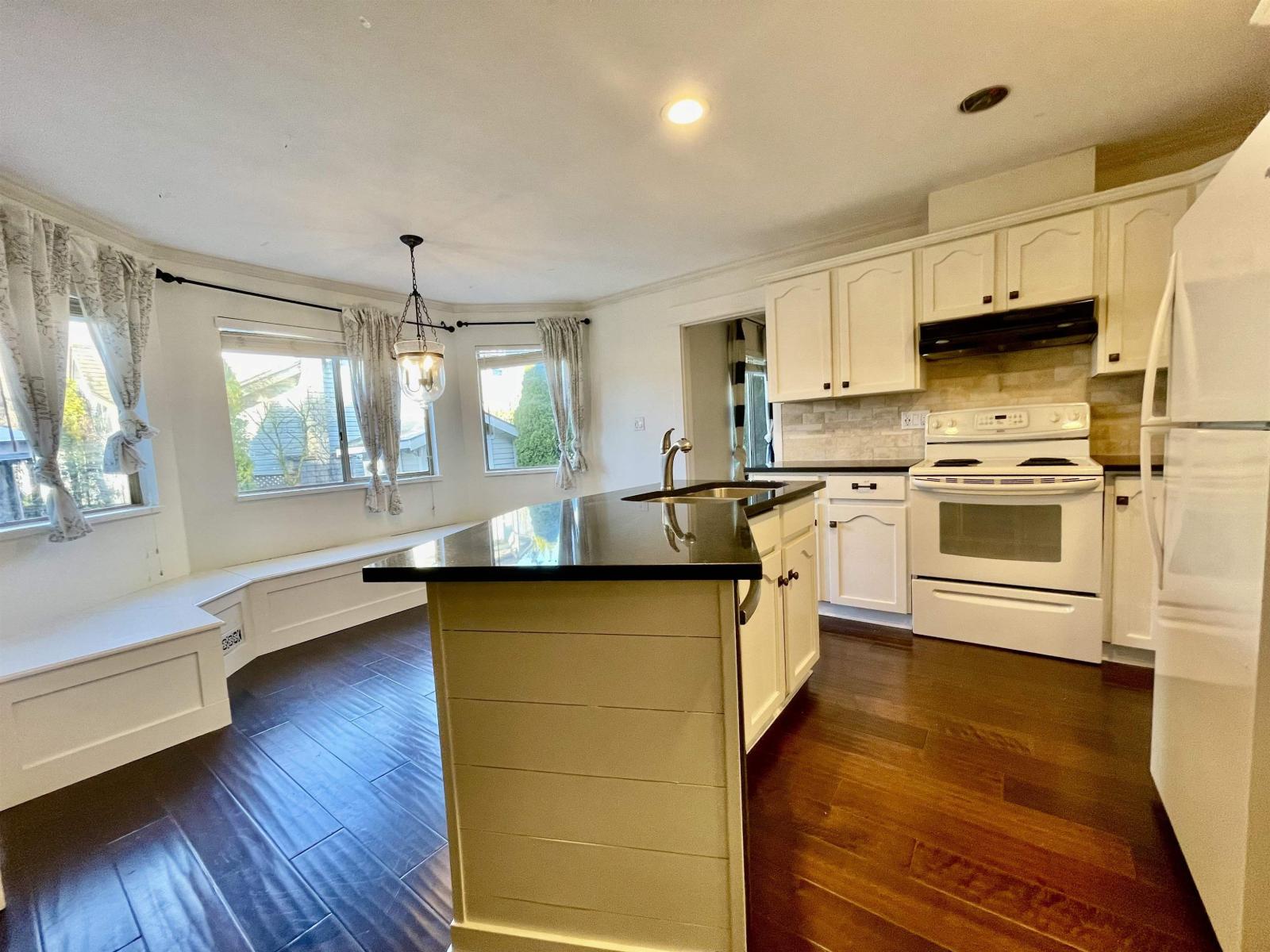 873x 215b Street, Langley, British Columbia  V1M 2E6 - Photo 6 - R3093112