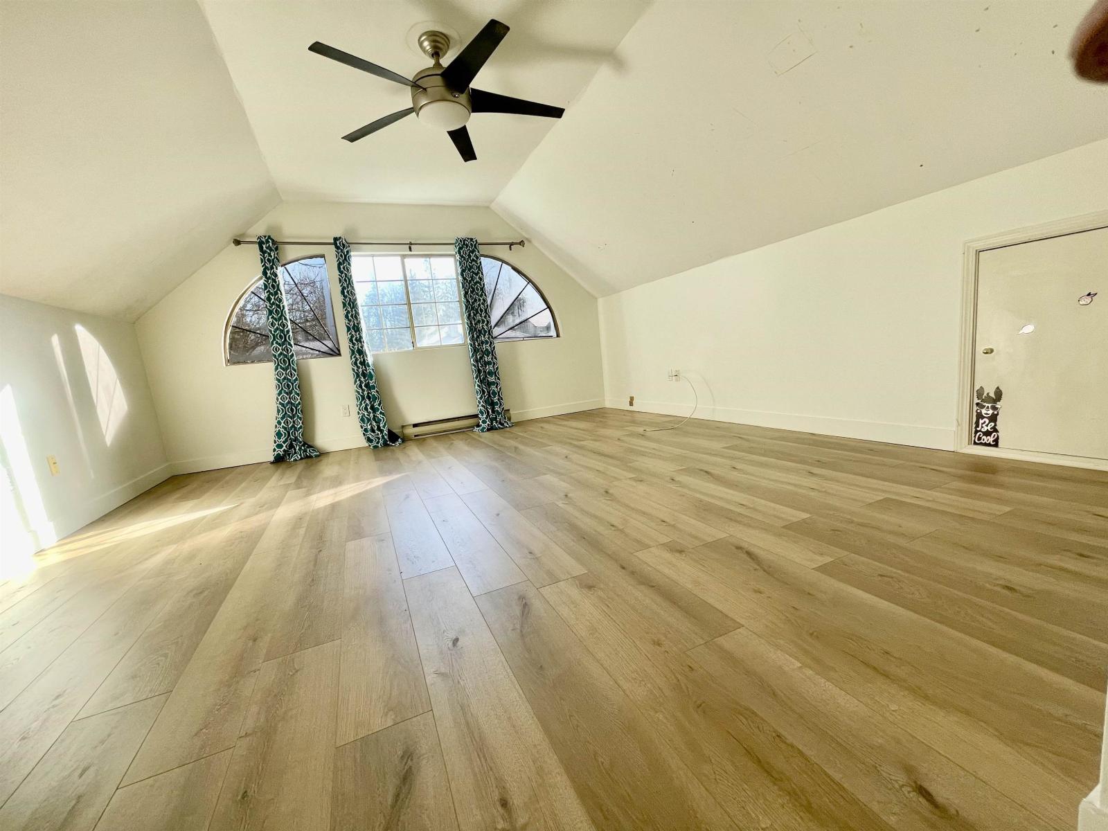 873x 215b Street, Langley, British Columbia  V1M 2E6 - Photo 15 - R3093112