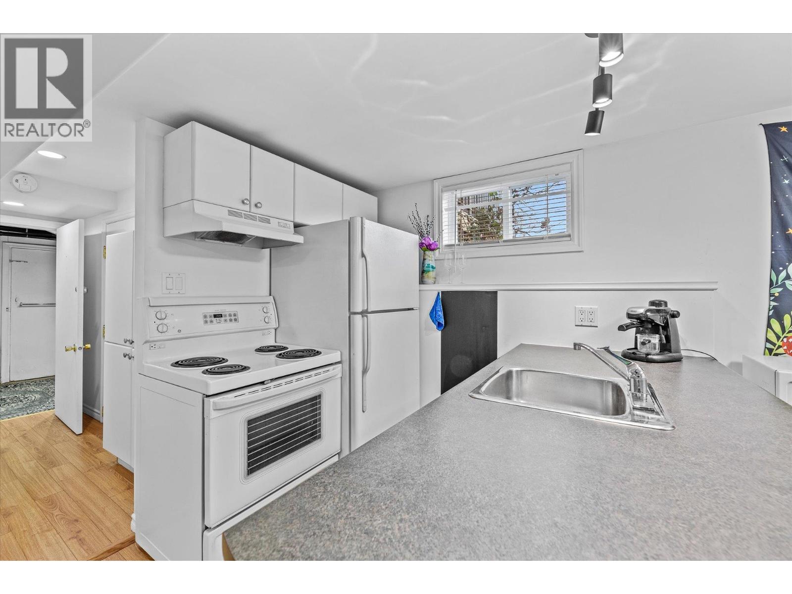 13614 Spencer Avenue, Summerland, British Columbia  V0H 1Z0 - Photo 25 - 10374688