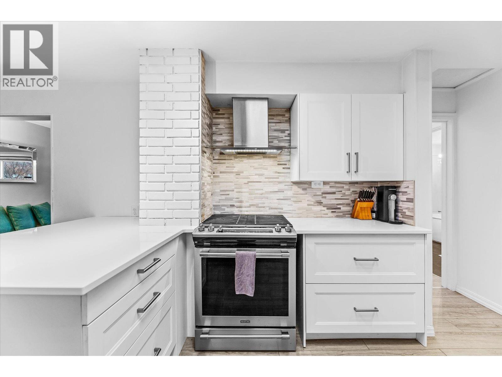 13614 Spencer Avenue, Summerland, British Columbia  V0H 1Z0 - Photo 14 - 10374688