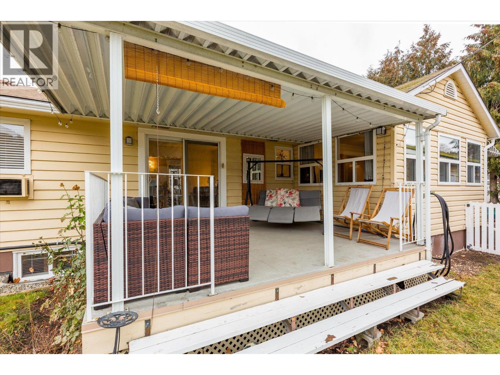 13614 Spencer Avenue, Summerland, British Columbia  V0H 1Z0 - Photo 5 - 10374688