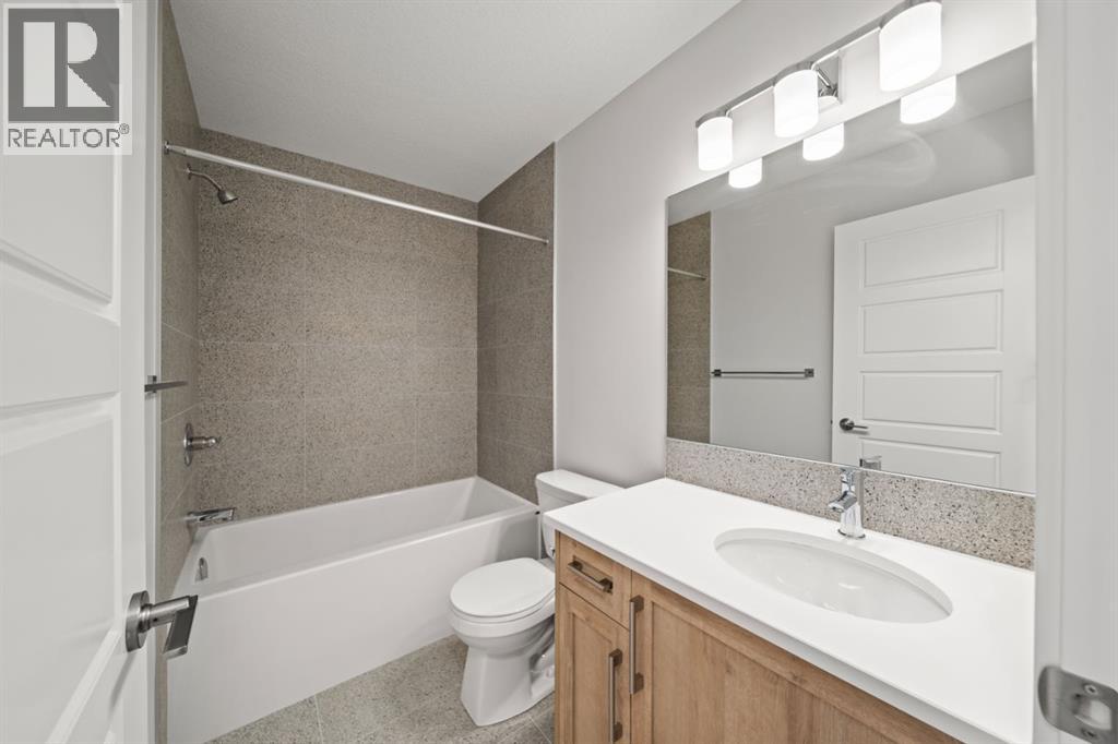 384 Sora Boulevard Se, Calgary, Alberta  T3S 0M4 - Photo 8 - A2284924