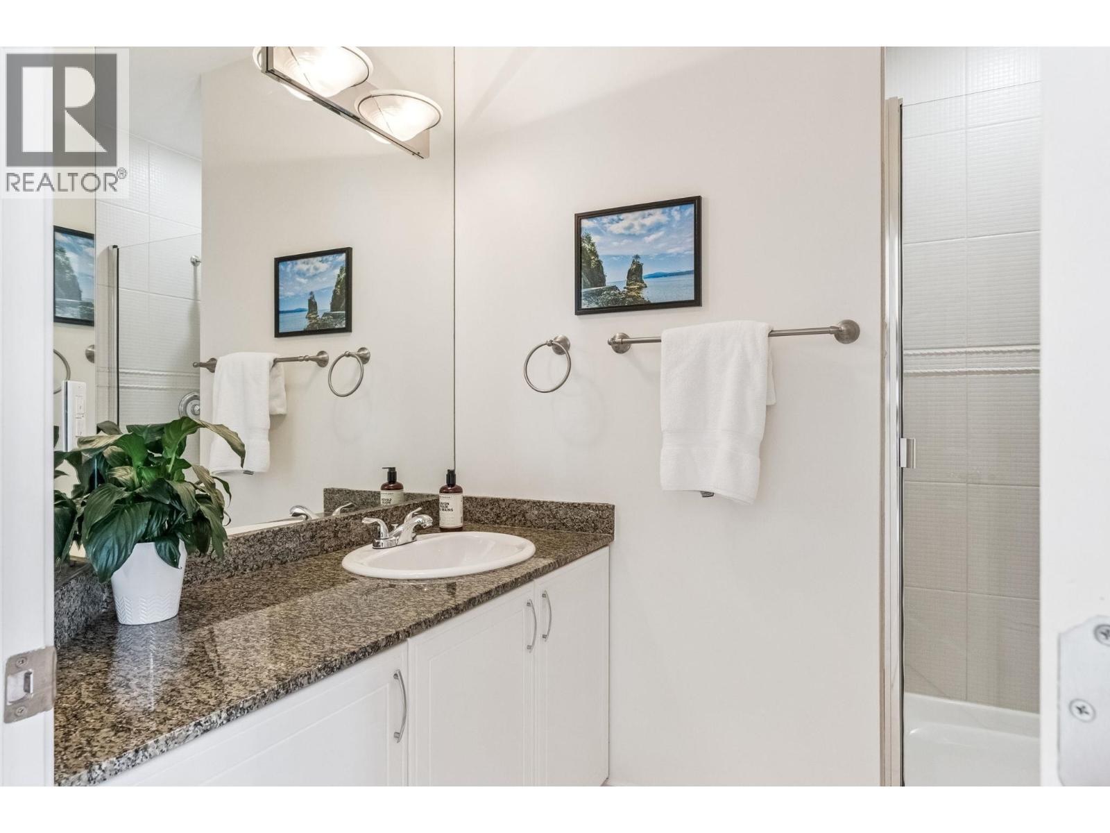 102 3028 W 41st Avenue, Vancouver, British Columbia  V6N 3C9 - Photo 10 - R3093155