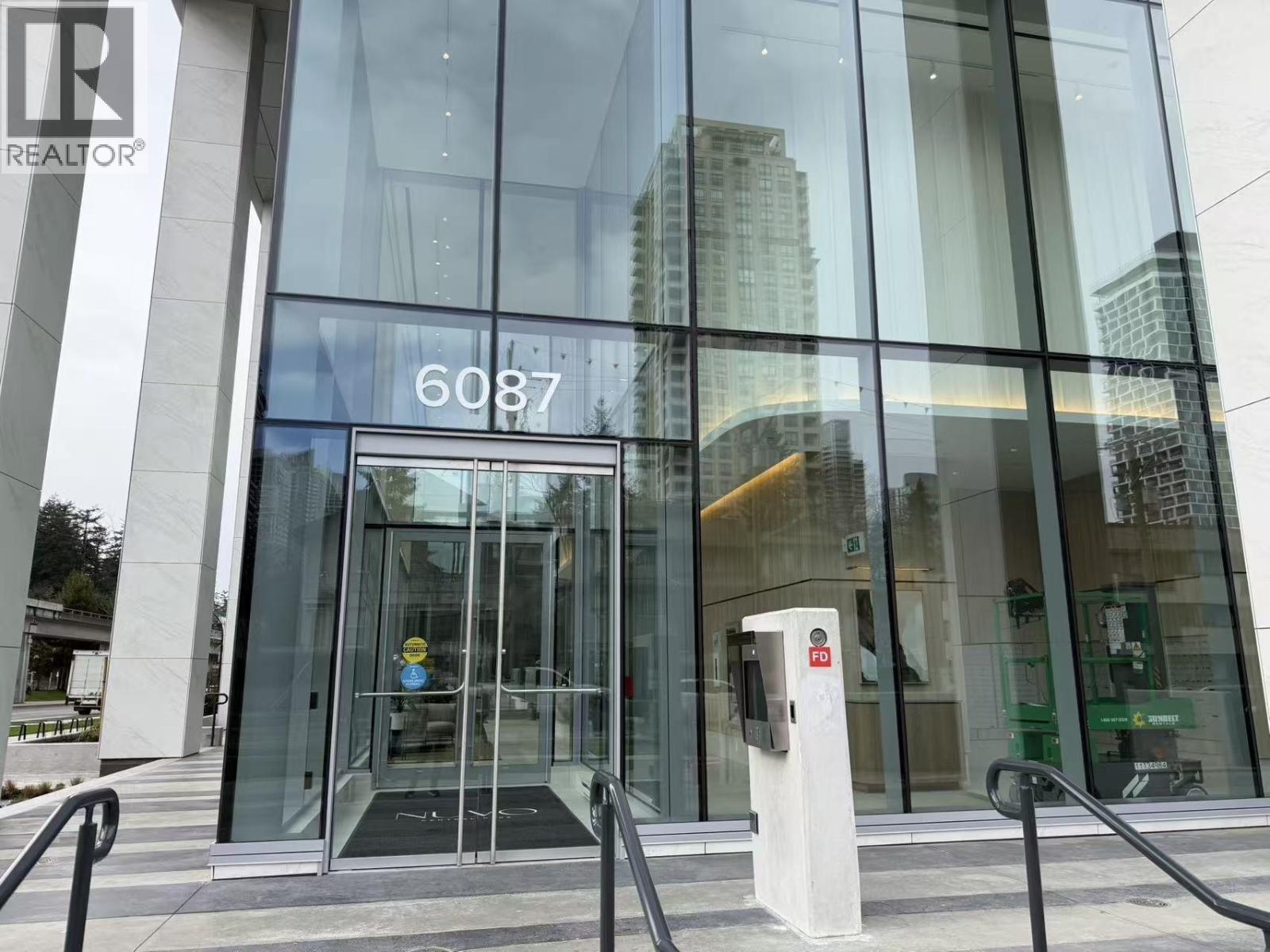 2304-2b2b1den 6087 Wilson Ave Avenue, Burnaby, British Columbia  V5H 0M1 - Photo 2 - R3092957