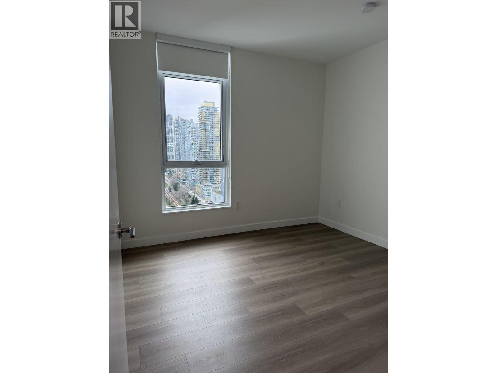 2304-2b2b1den 6087 Wilson Ave Avenue, Burnaby, British Columbia  V5H 0M1 - Photo 8 - R3092957