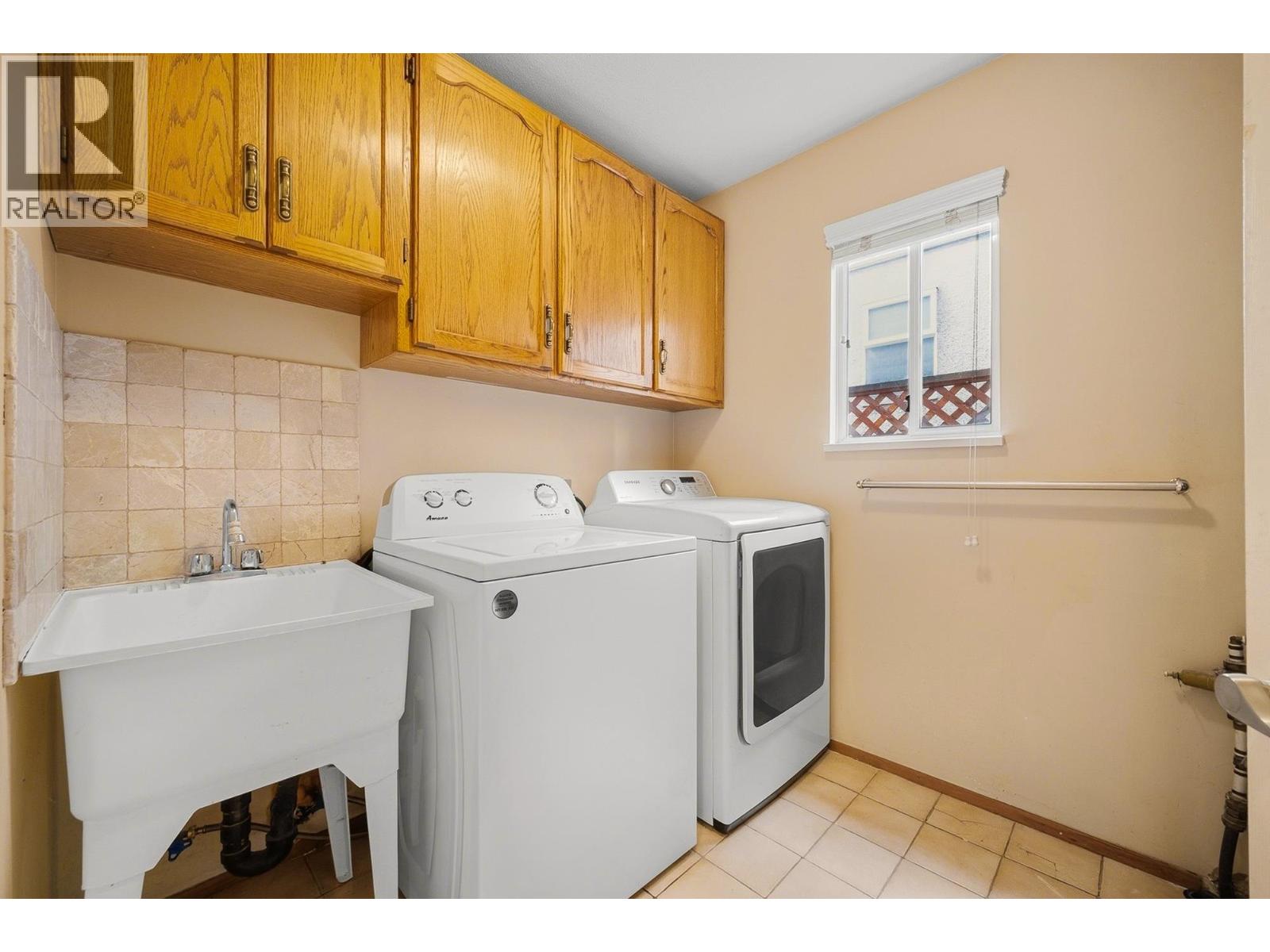 4338 Pandora Street, Burnaby, British Columbia  V5C 2B7 - Photo 35 - R3093096