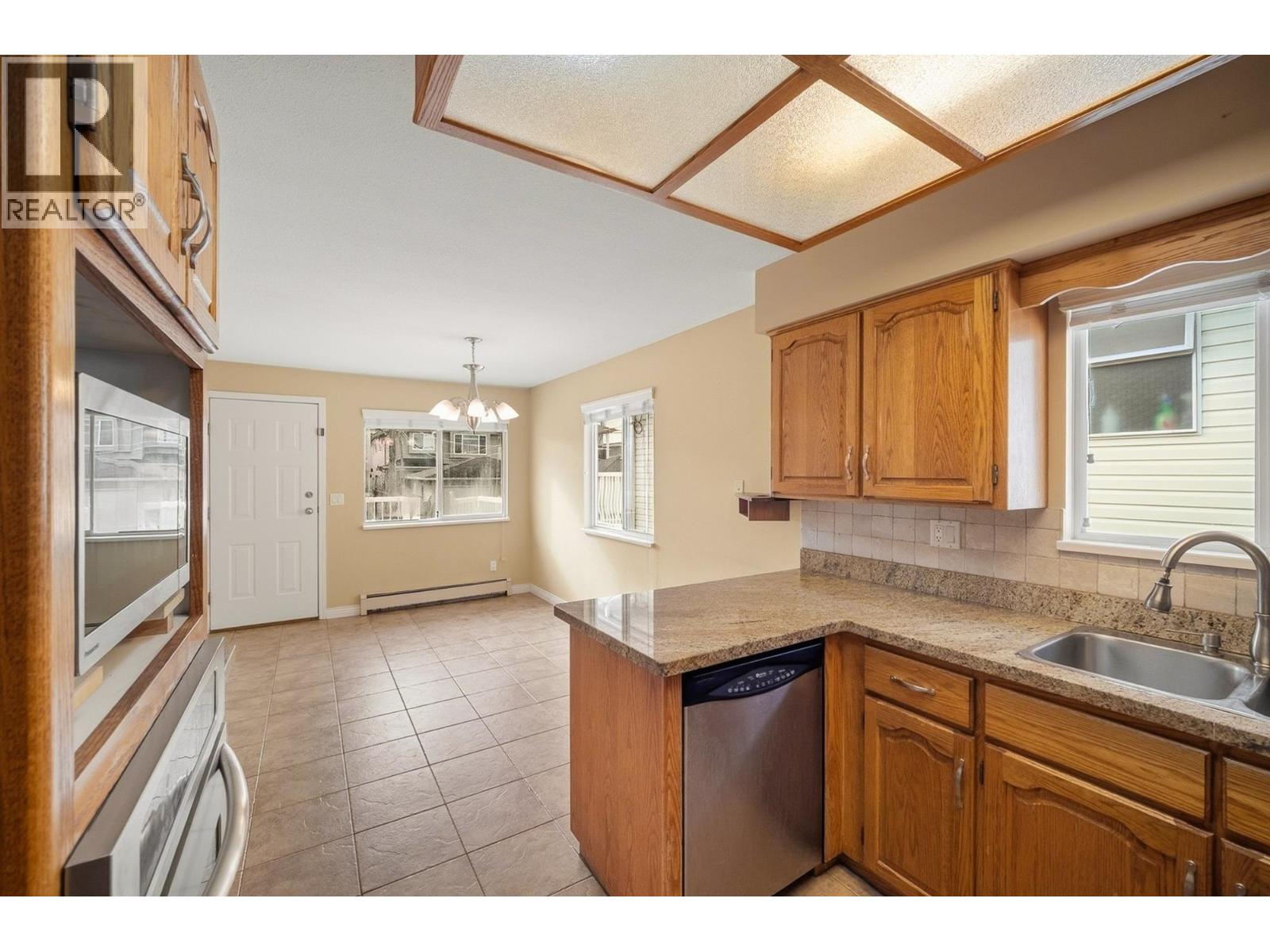 4338 Pandora Street, Burnaby, British Columbia  V5C 2B7 - Photo 19 - R3093096