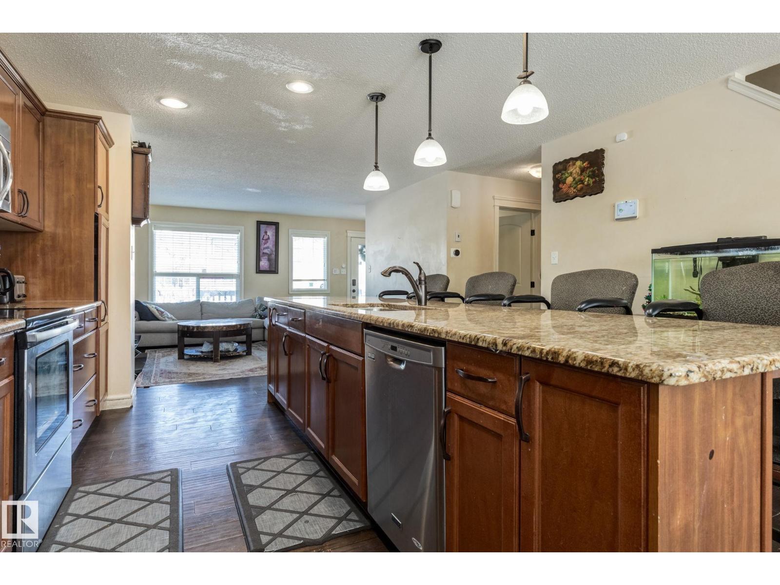 3039 14 Av Nw, Edmonton, Alberta  T6T 0Z2 - Photo 8 - E4474726