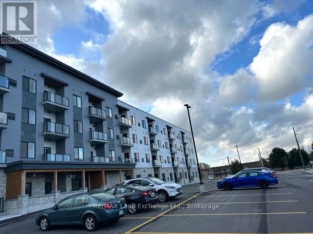 206 - 620 Philip Street, Kincardine, Ontario  N2Z 0H6 - Photo 2 - X12817312