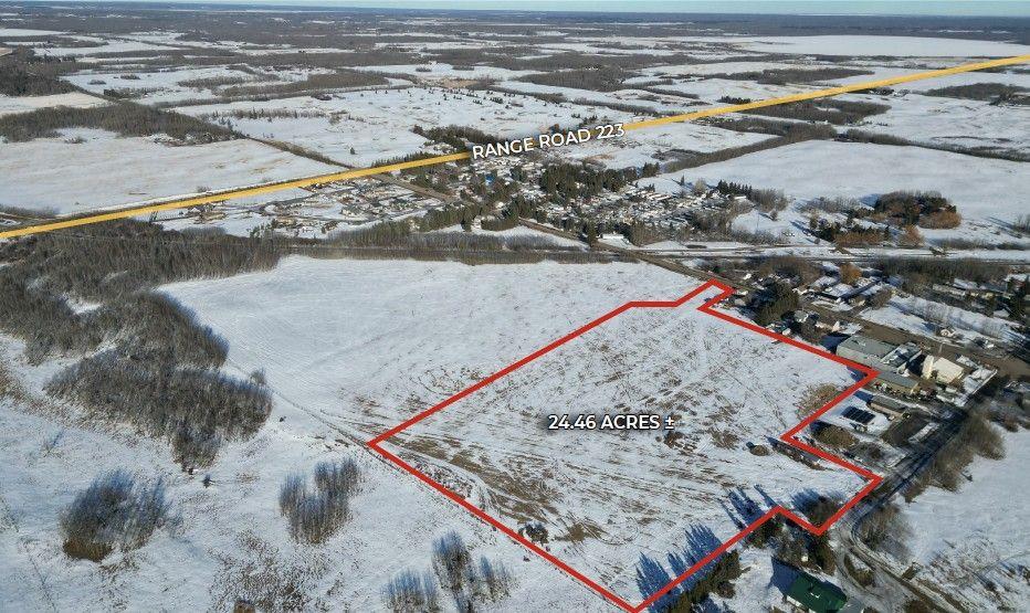 Centre Avenue and Centre Street, new sarepta, Alberta