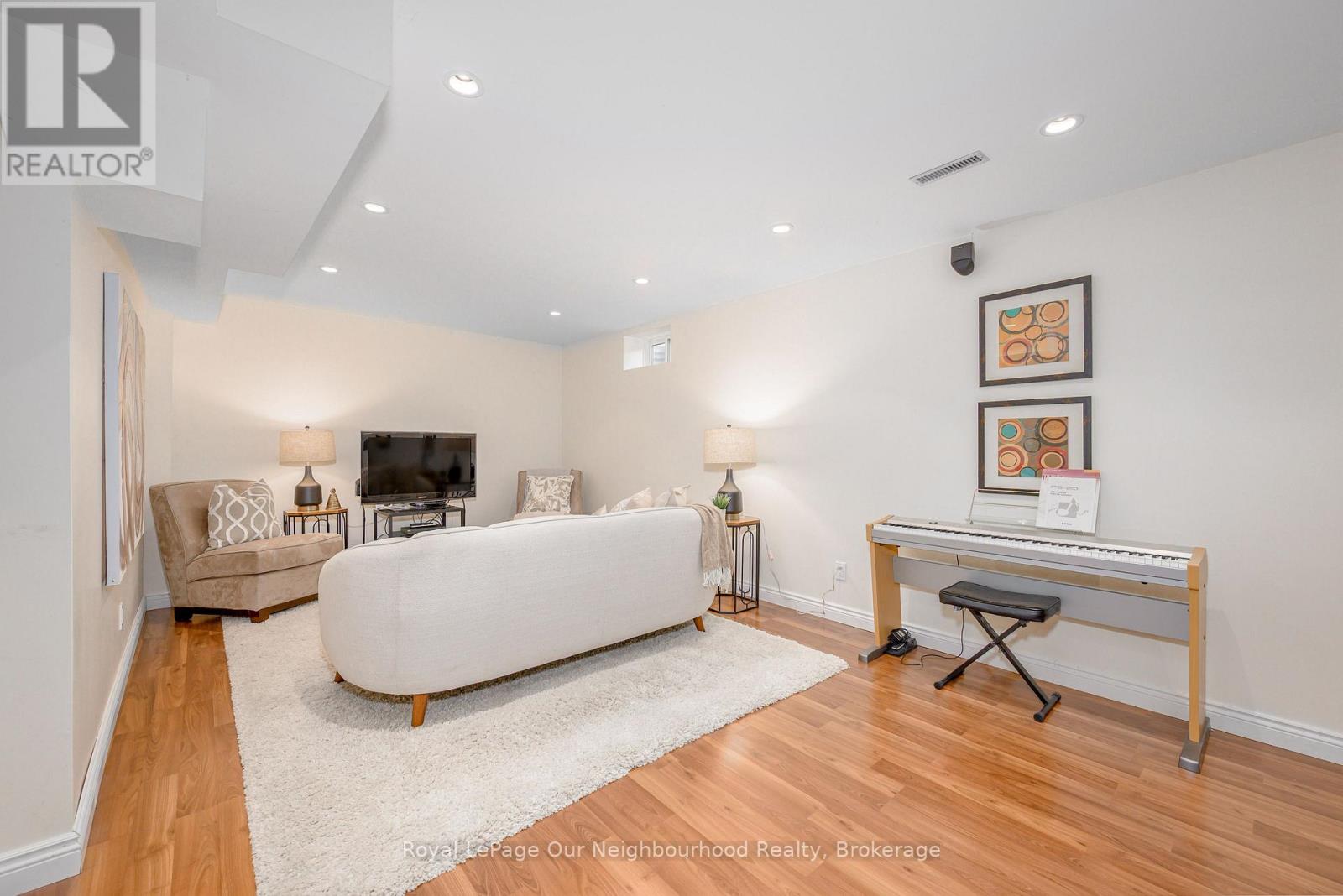 3 Woodlawn Court, Whitby, Ontario  L1N 6R4 - Photo 31 - E12817344