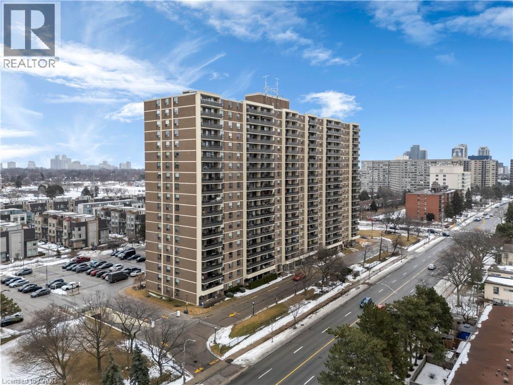 511 THE WEST MALL Drive Unit# 1108, Toronto, Ontario
