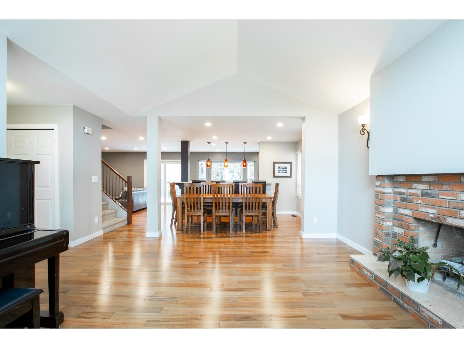 20338 90 Avenue, Langley, British Columbia  V1M 1Y6 - Photo 12 - R3092309