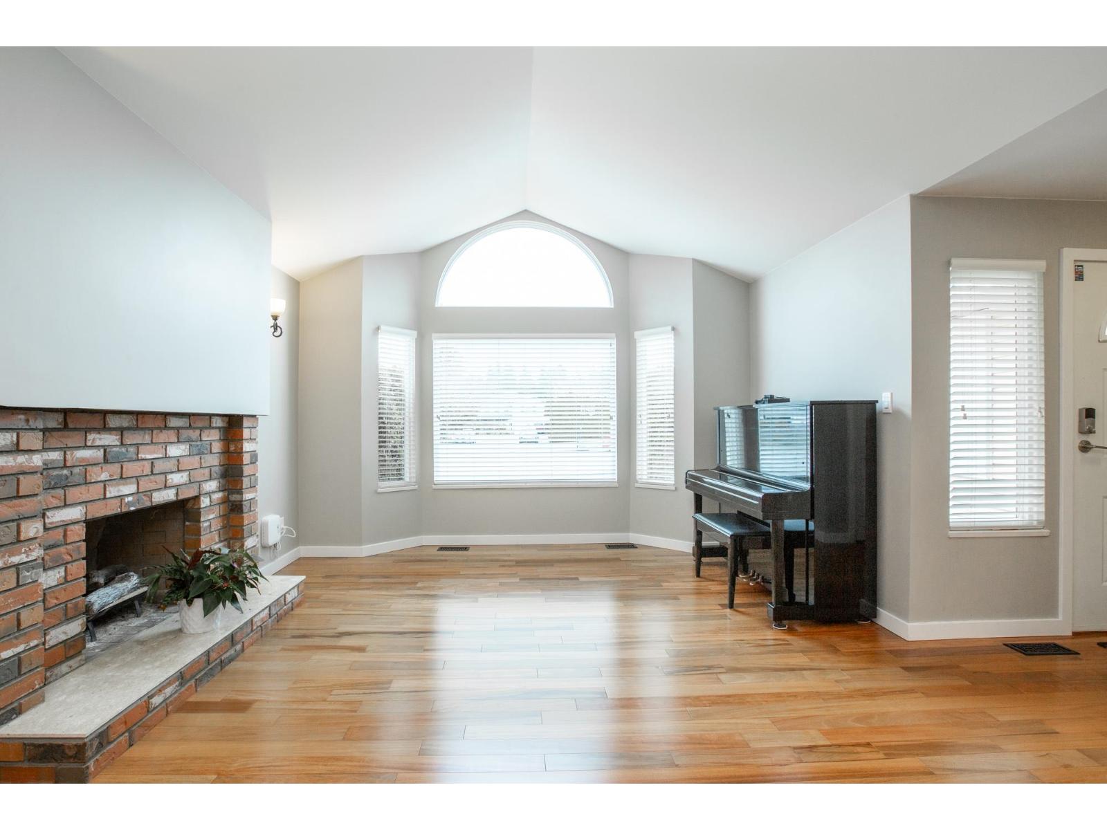 20338 90 Avenue, Langley, British Columbia  V1M 1Y6 - Photo 13 - R3092309