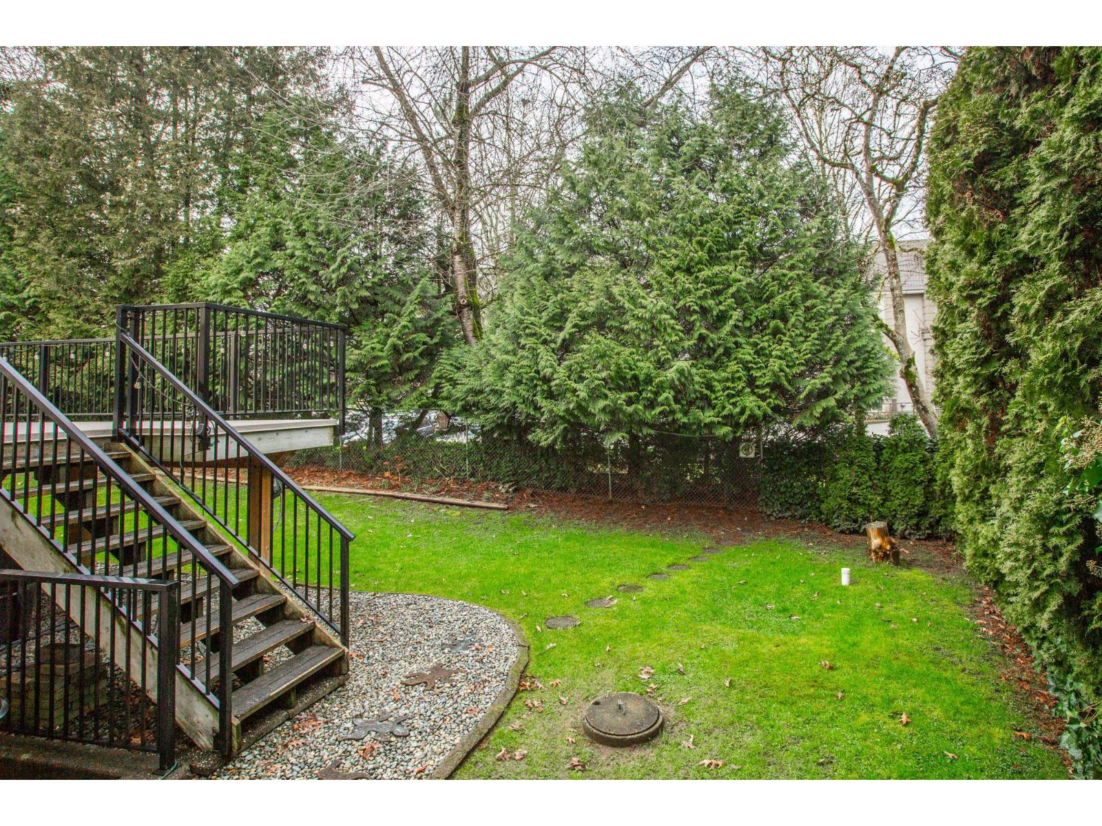 20338 90 Avenue, Langley, British Columbia  V1M 1Y6 - Photo 11 - R3092309