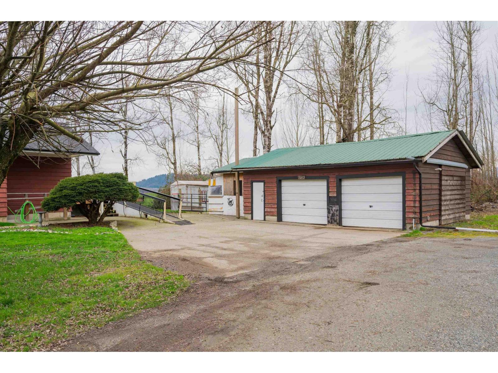 36113 Page Road, Abbotsford, British Columbia  V3G 1P3 - Photo 35 - R3090156