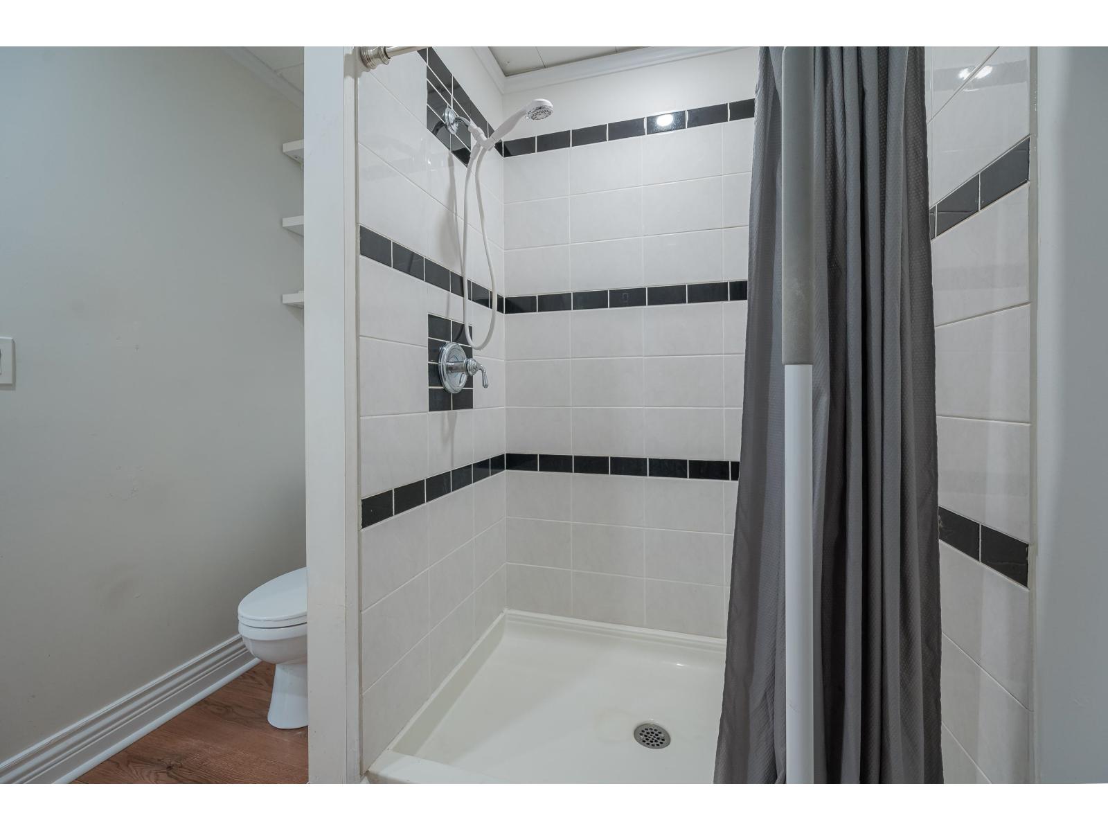 36113 Page Road, Abbotsford, British Columbia  V3G 1P3 - Photo 15 - R3090156