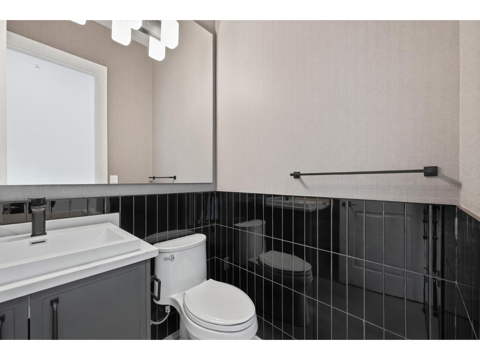 32769 Carter Avenue, Mission, British Columbia  V4S 0E6 - Photo 19 - R3092897