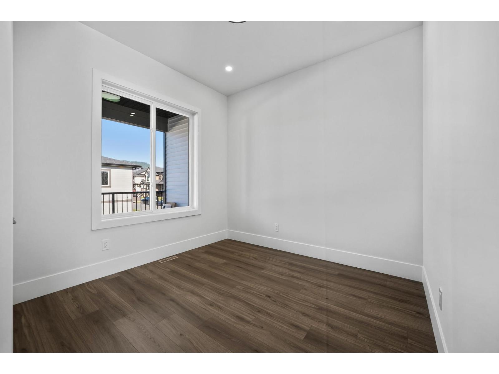 32769 Carter Avenue, Mission, British Columbia  V4S 0E6 - Photo 31 - R3092897