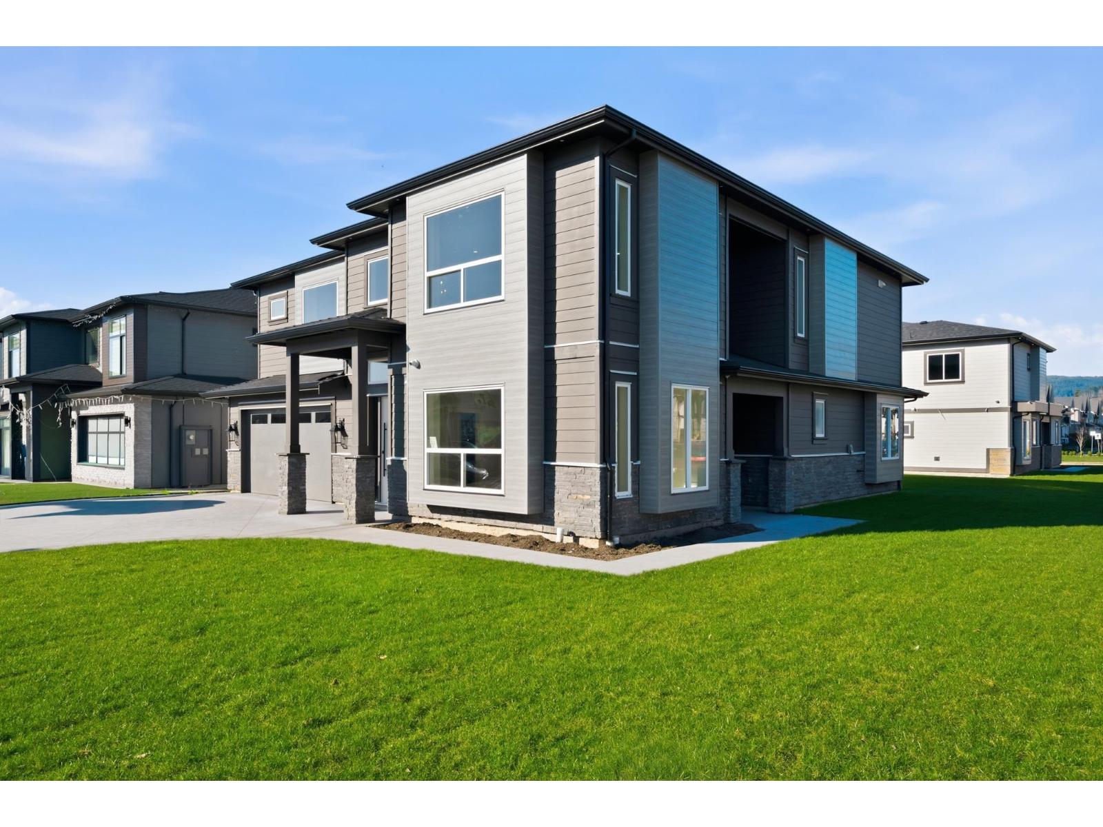 32769 Carter Avenue, Mission, British Columbia  V4S 0E6 - Photo 2 - R3092897