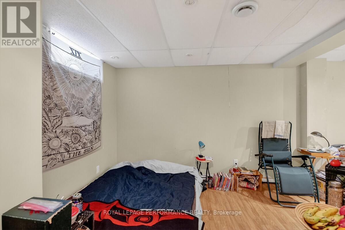 9 - 3064 Olympic Way, Ottawa, Ontario  K1T 1Y6 - Photo 16 - X12817352