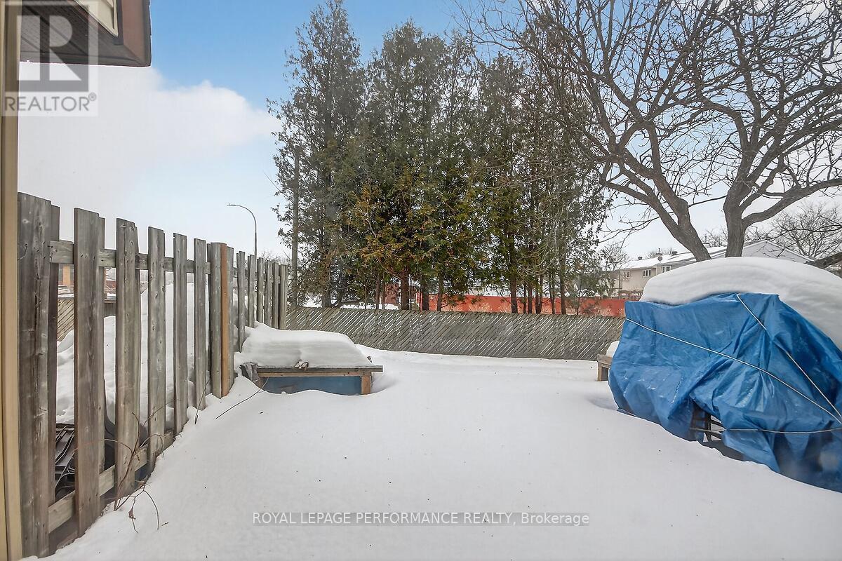 9 - 3064 Olympic Way, Ottawa, Ontario  K1T 1Y6 - Photo 22 - X12817352
