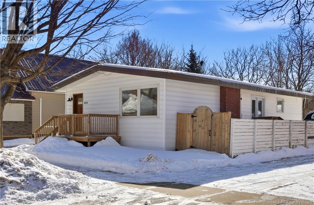 520 Aberdeen Street, Fredericton, New Brunswick