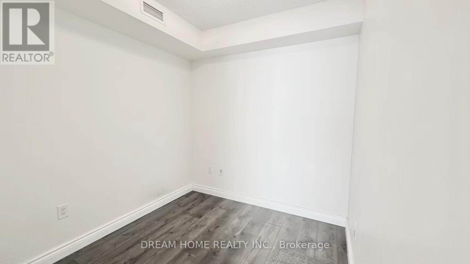 935 - 15 Iceboat Terrace, Toronto, Ontario  M5V 4A5 - Photo 10 - C12817342