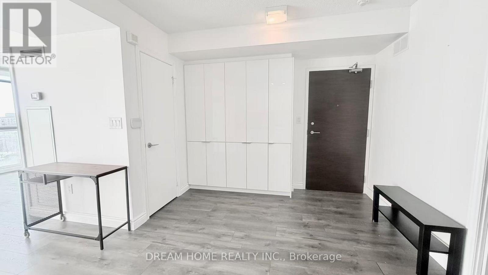 935 - 15 Iceboat Terrace, Toronto, Ontario  M5V 4A5 - Photo 11 - C12817342